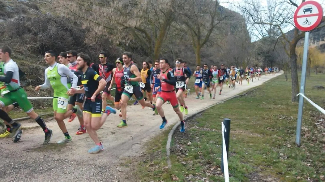 Imágenes de la competición de duatlón de Berlanga. /FedeTriatlonCyl