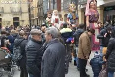 Desfile de Cabezudos en el Viernes de Carnaval soriano.