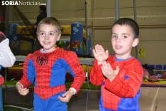 Desfile del domingo de Carnaval, el momento de los niños.