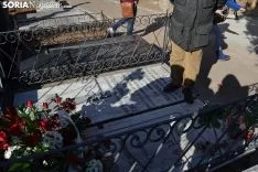 Homenaje a Antonio Machado y Odón Alonso en el Cementerio de Soria.