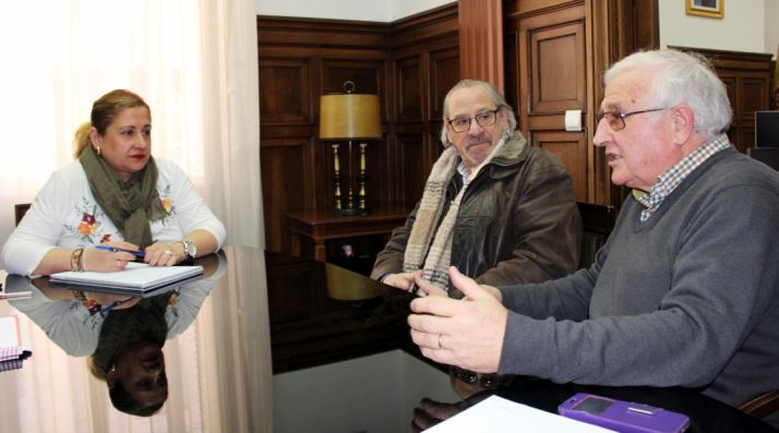 La subdelegada, con Domínguez y Alonso. 