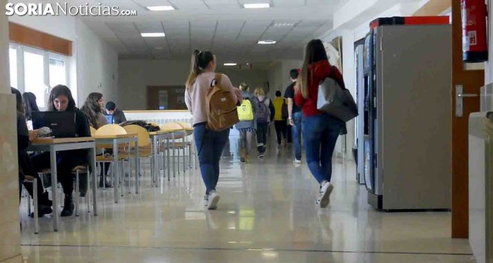 Pasillos del Campus Duques de Soria. /SN