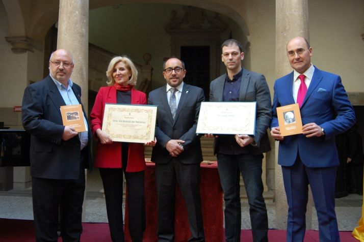 Isaac Páez y Sol García, Premios de Poesía 2017