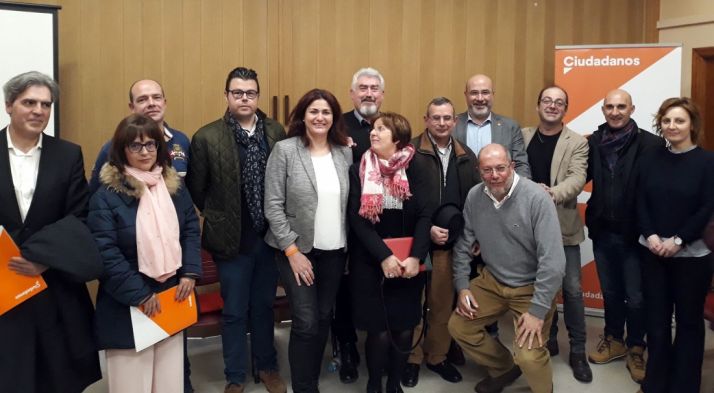 De Lózar (5ºdcha. de pie), junto a sus compañeros en Palencia.