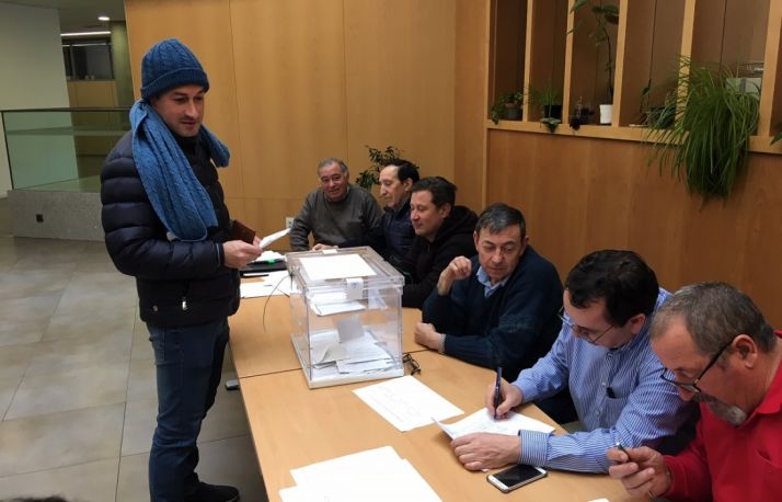 Imagen de las votaciones durante esta mañana.