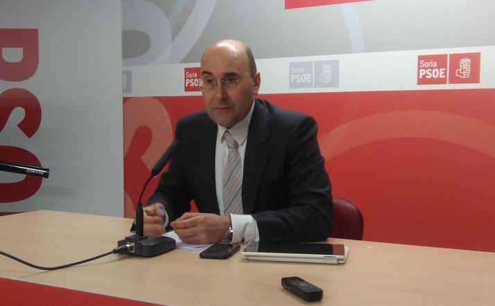El PSOE exige una moratoria del Real Decreto sobre la aplicación de purines