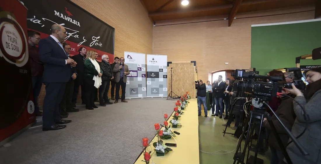 Foto 8 - El empresario Francisco Rubio recibe la Trufa de Oro en la Feria de Abejar con m&aacute;s proyecci&oacute;n internacional