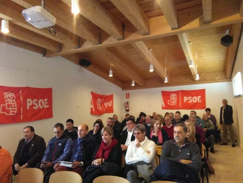 Coloquio sobre los pequeños municipios en Muriel de la Fuente. PSOE. 