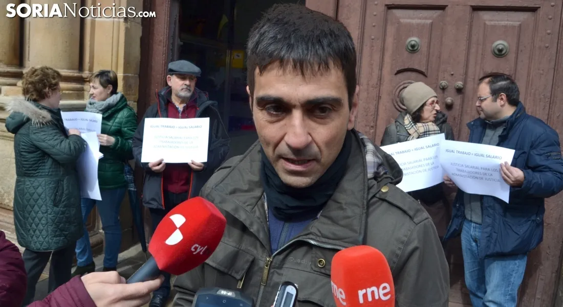Javier Sanz, portavoz de los sindicatos. /SN
