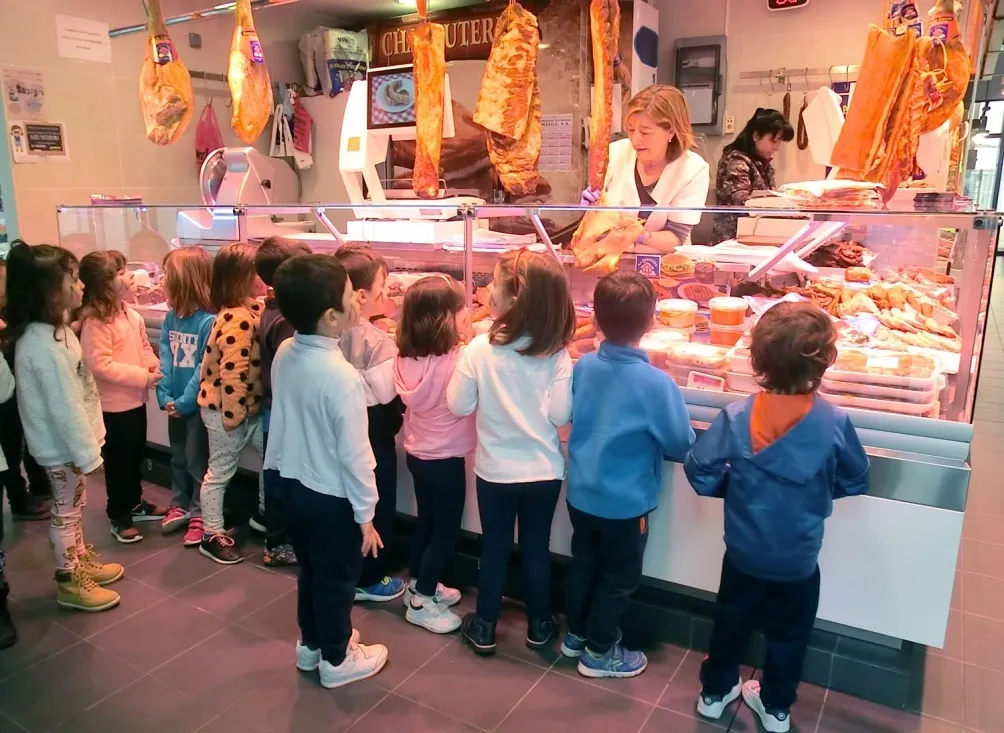 Imagen de los escolares en la visita. /Ayto.Soria