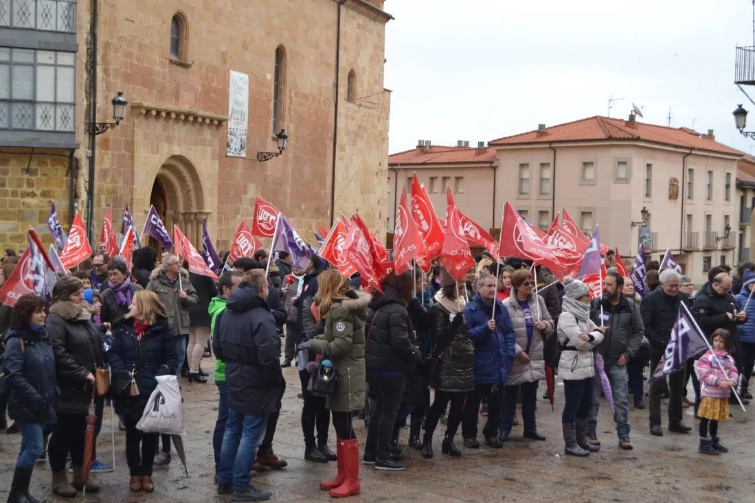 Imágenes del 8-M en Soria. 