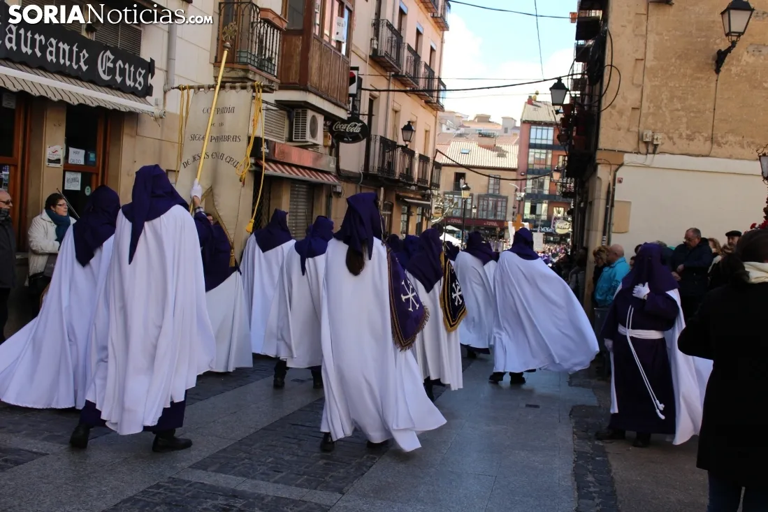 Procesión de la Cofradía de las Siete Palabras de Jesús en la Cruz. Soria Noticias. 
