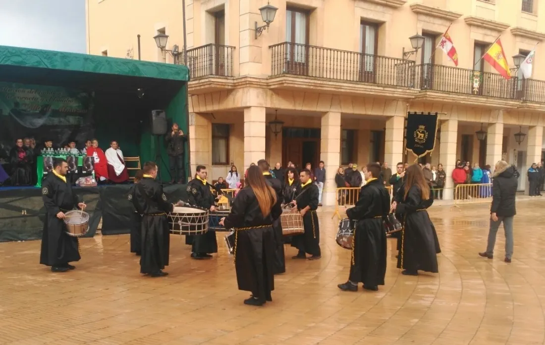 Foto 9 - La Exaltaci&oacute;n de Almaz&aacute;n puede con el mal tiempo