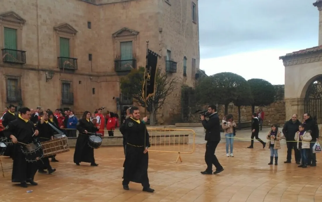 Foto 8 - La Exaltaci&oacute;n de Almaz&aacute;n puede con el mal tiempo