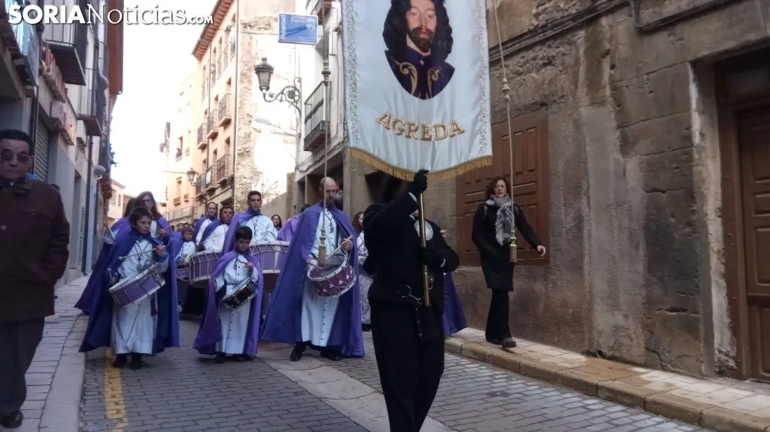 Foto 2 - (Galer&iacute;a de fotos): La Cofrad&iacute;a de la Santa Vera Cruz viste de gala a &Aacute;greda