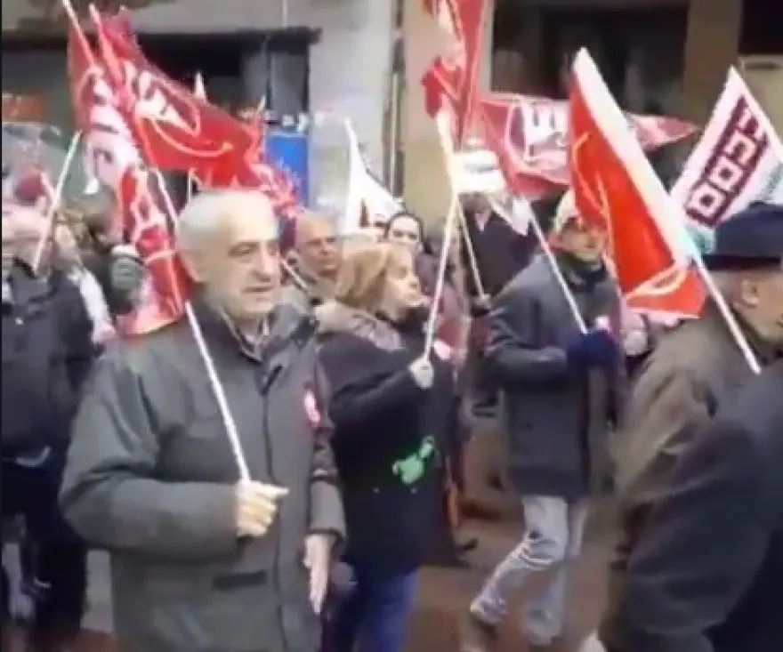 Foto 8 - Un millar de personas exigen en Soria unas pensiones 'dignas'