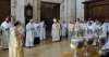 El obispo, con los presbíteros este Miércoles Santo en la catedral burgense.