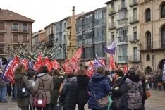 Foto 33 - Fotos: Los sindicatos exigen al Gobierno incrementar las pol&iacute;ticas de igualdad 