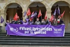 Foto 24 - Fotos: Los sindicatos exigen al Gobierno incrementar las pol&iacute;ticas de igualdad 
