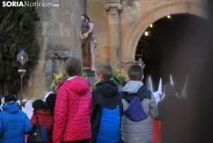 Una imagen del Vía Crucis de este Lunes Santo. /SN