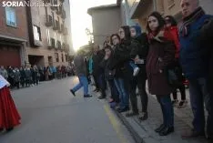 Una imagen del Vía Crucis de este Lunes Santo. /SN