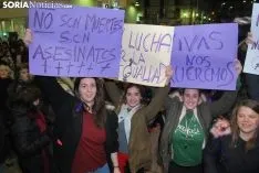 Una imagen de la manifestación de este jueves, 8-M. /SN