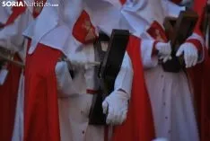 Una imagen del Vía Crucis de este Lunes Santo. /SN