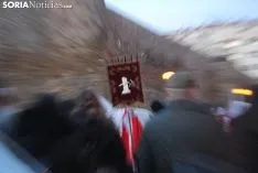 Una imagen del Vía Crucis de este Lunes Santo. /SN