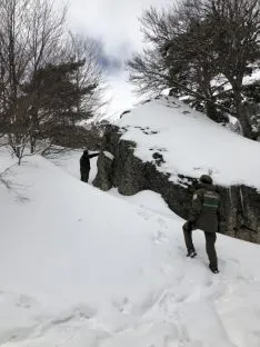 Escalera de acceso a la pasarela de la Laguna Negra. 