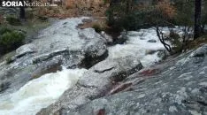 Los ríos de la Comarca de Pinares aguanta, de momento, sin desbordamientos.