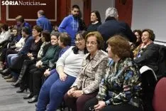 Desfile de Tocados y Trajes de Baile Míticos de Ande 2018.