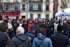Concentración por unas pensiones dignas, en la plaza de Mariano Granados.