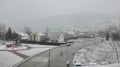 Fuentetoba, cubierta de blanco esta mañana.