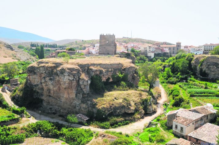 Luz verde a un mirador bajo torreón de la Muela de Ágreda