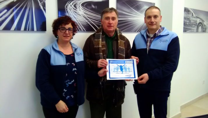 Fadess recibe el apoyo económico de la firma Sumiriko AVS Spain