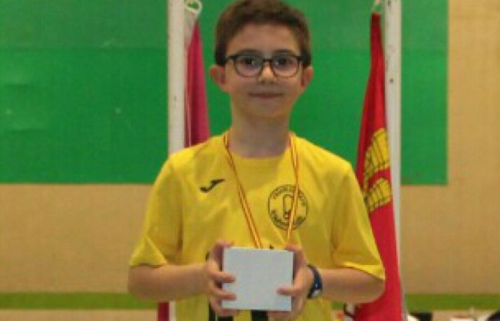 Hugo Sanz, el mejor del Valonsadero Báminton en el regional 