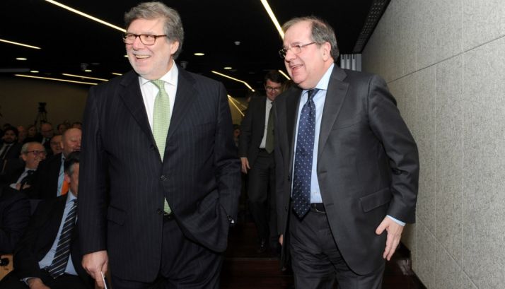 Herrera (dcha.) y Aparicio esta tarde de jueves en Valladolid. /Jta.