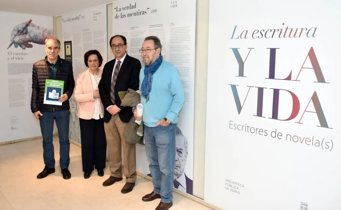 Presentación del Día del Libro en la Biblioteca pública de Soria. /Jta.