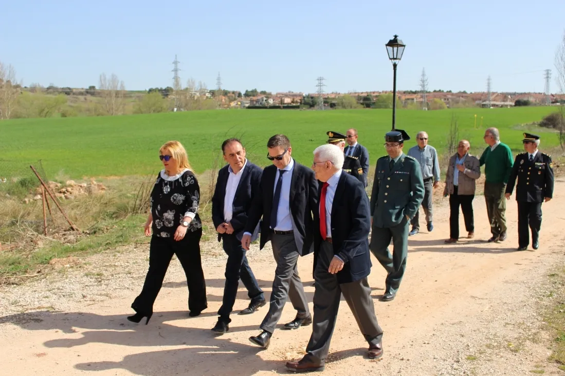 Foto 2 - Golmayo inaugura el primer parque comestible de Espa&ntilde;a como homenaje a Juan Manuel Ruiz Liso