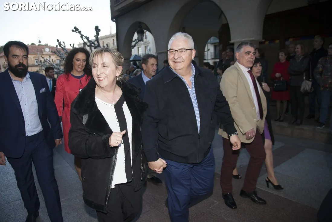 Foto 9 - Un paseo de lo m&aacute;s oficial hacia la Audiencia (Galer&iacute;a de im&aacute;genes) 