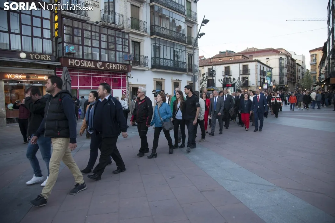 Foto 7 - Un paseo de lo m&aacute;s oficial hacia la Audiencia (Galer&iacute;a de im&aacute;genes) 