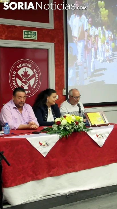 Primer acto del aniverario de la peña El Cuadro. SN