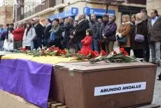 Entrega de los restos mortales de las víctimas de la 'Fosa de los maestros'