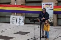 Foto 36 - GALER&Iacute;A DE IM&Aacute;GENES: Los familiares de las v&iacute;ctimas de la 'Fosa de los maestros' y de Abundio Andaluz han recibido sus restos mortales