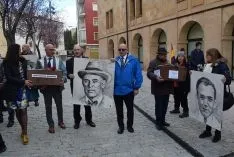 Foto 30 - GALER&Iacute;A DE IM&Aacute;GENES: Los familiares de las v&iacute;ctimas de la 'Fosa de los maestros' y de Abundio Andaluz han recibido sus restos mortales