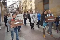 Foto 12 - GALER&Iacute;A DE IM&Aacute;GENES: Los familiares de las v&iacute;ctimas de la 'Fosa de los maestros' y de Abundio Andaluz han recibido sus restos mortales
