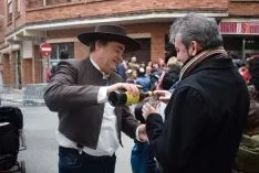 Foto 12 - Galer&iacute;a de im&aacute;genes: Arranca la Feria del Calaver&oacute;n con sevillanas y de manzanilla