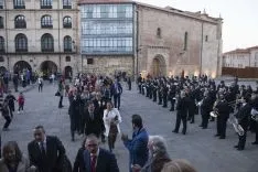 Foto 3 - Un paseo de lo m&aacute;s oficial hacia la Audiencia (Galer&iacute;a de im&aacute;genes) 