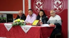 Primer acto del aniverario de la peña El Cuadro. SN