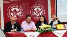 Primer acto del aniverario de la peña El Cuadro. SN